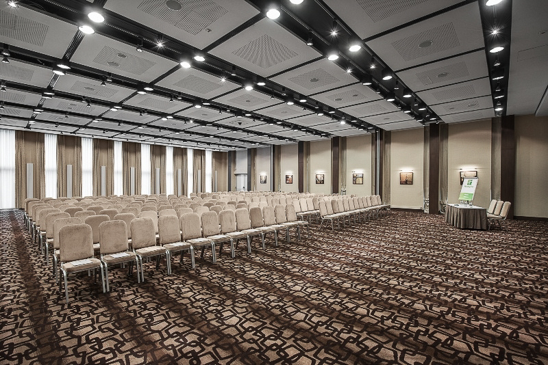 4. Holiday Inn Józefów - sala konferecyjna